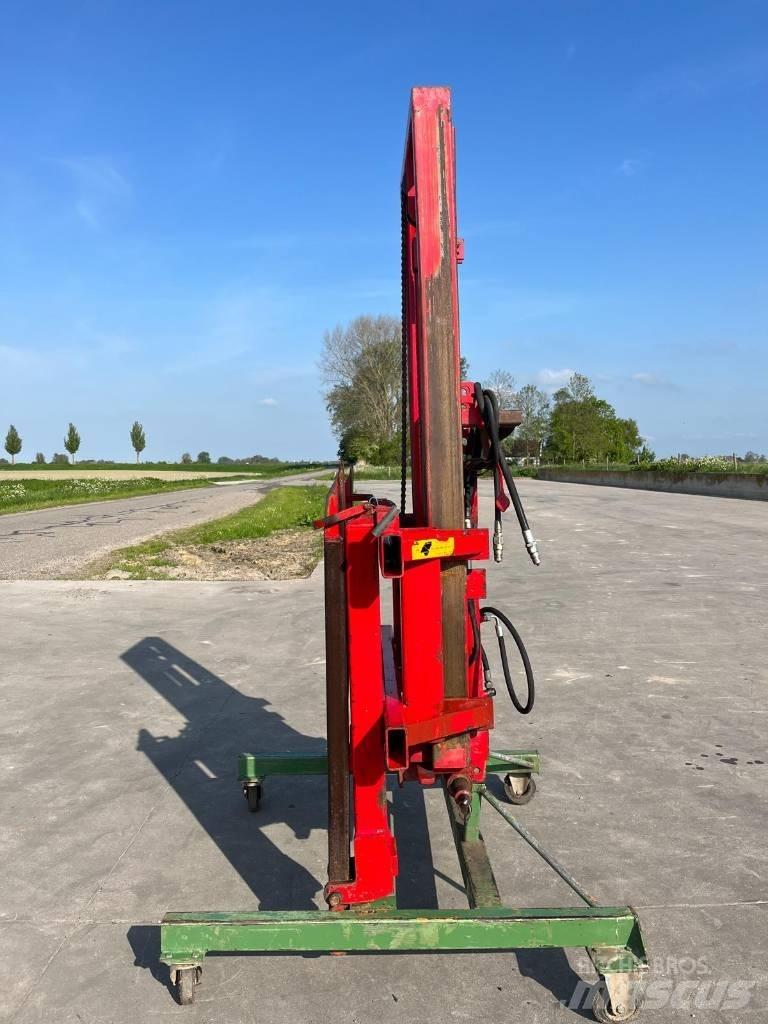 Wifo H1600/240 Frontlæssere og gravere