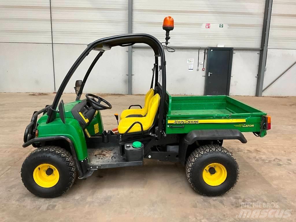 John Deere Gator Hjælpemaskiner