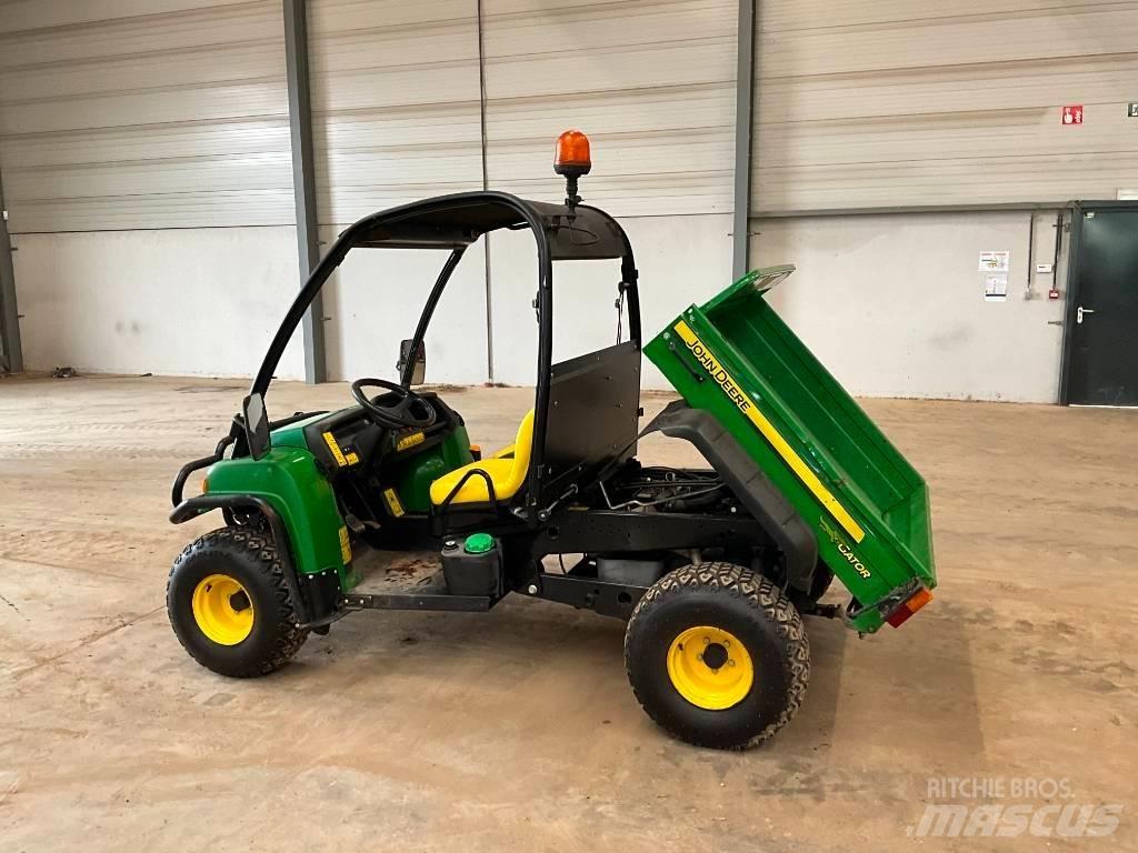 John Deere Gator Hjælpemaskiner