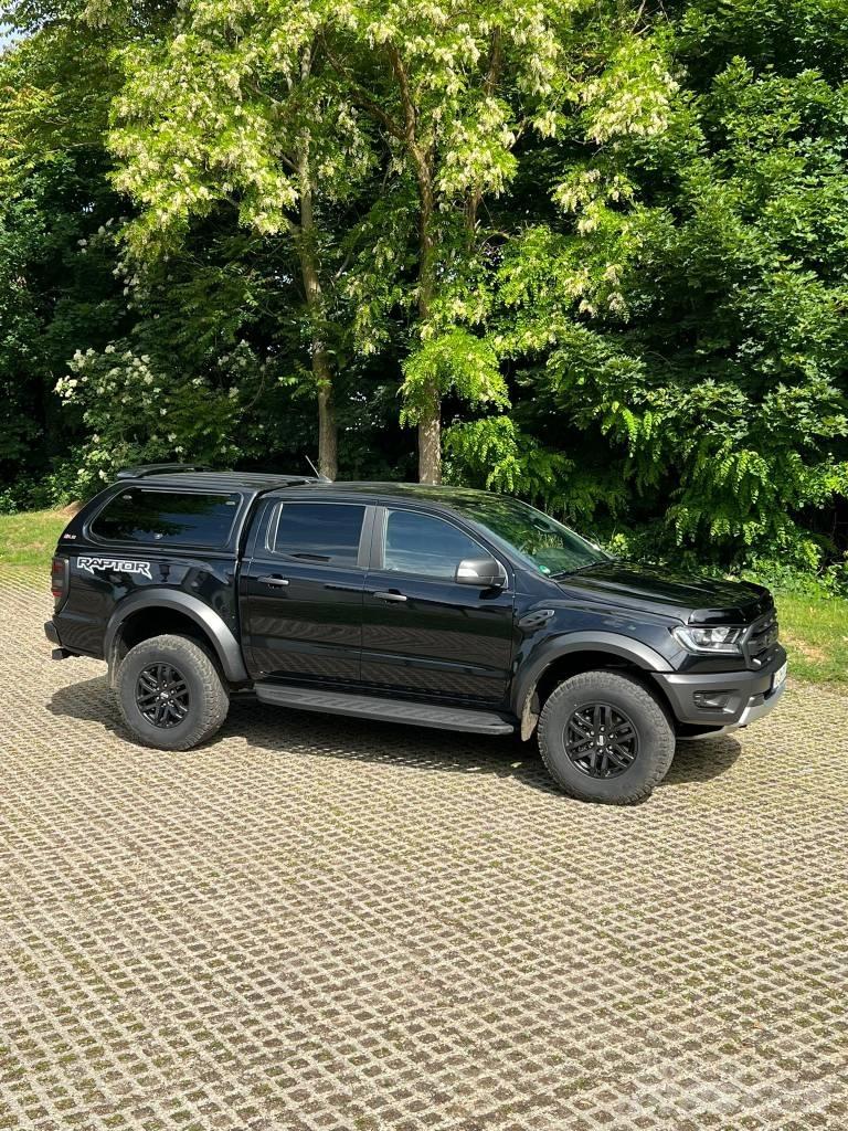 Ford Raptor Biler