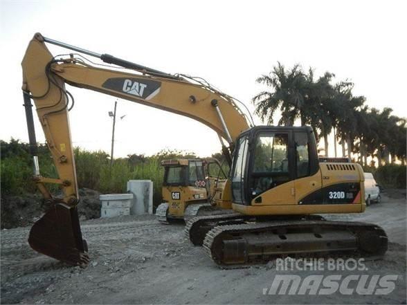 CAT 320D Gravemaskiner på larvebånd