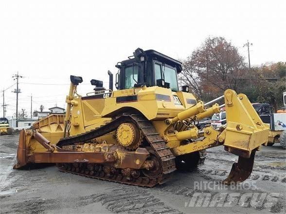 CAT D8T Bulldozer på larvebånd