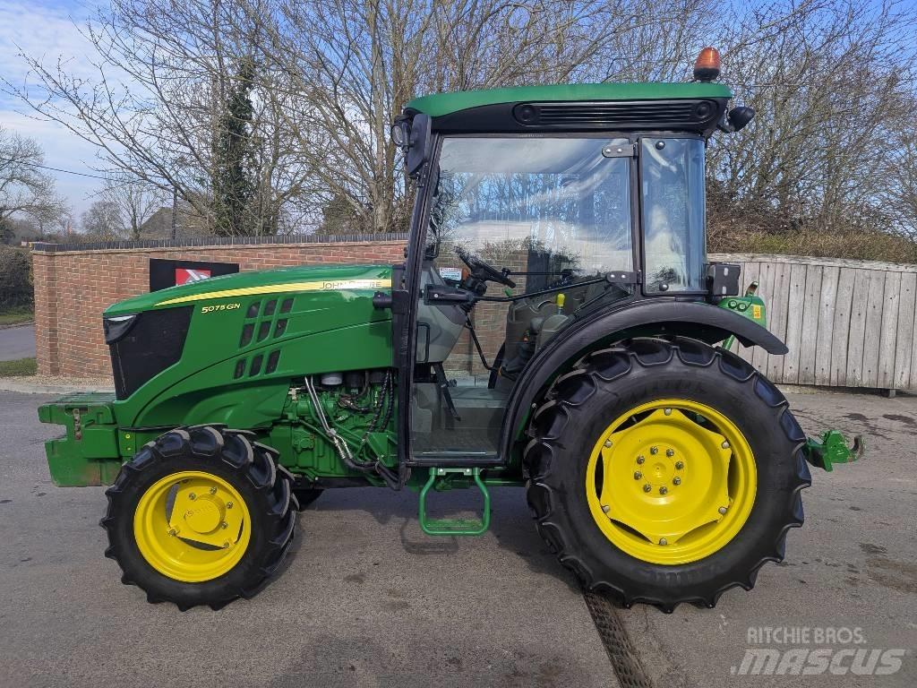 John Deere 5075GN Traktorer