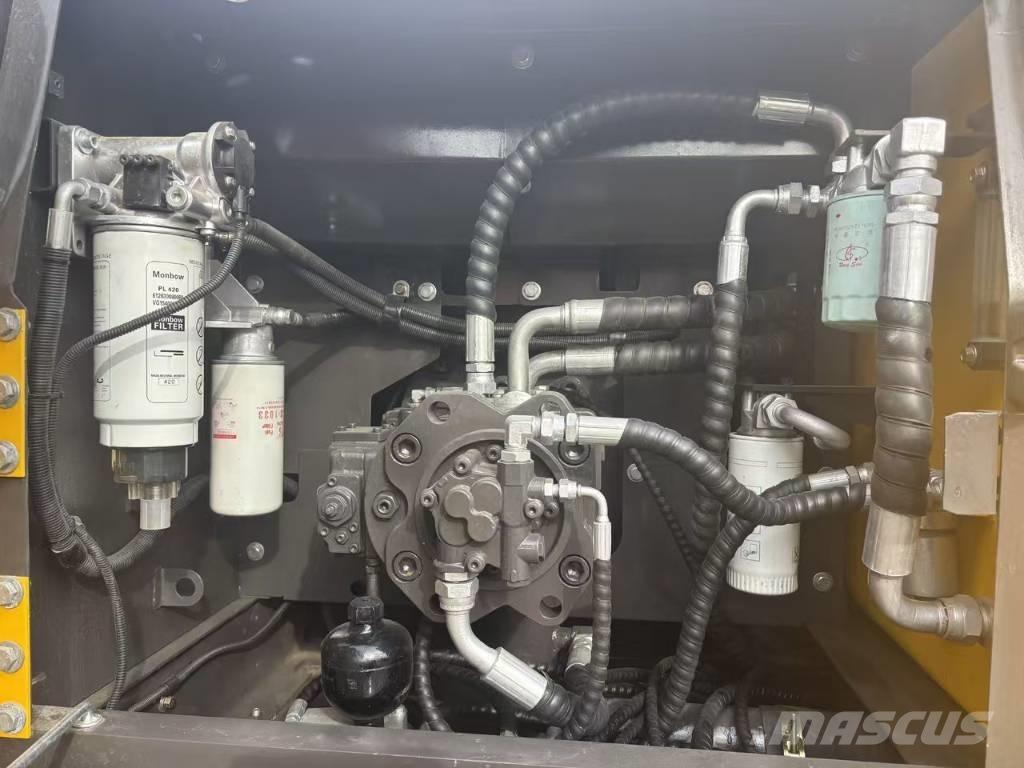 Volvo EC 240 Gravemaskiner på larvebånd