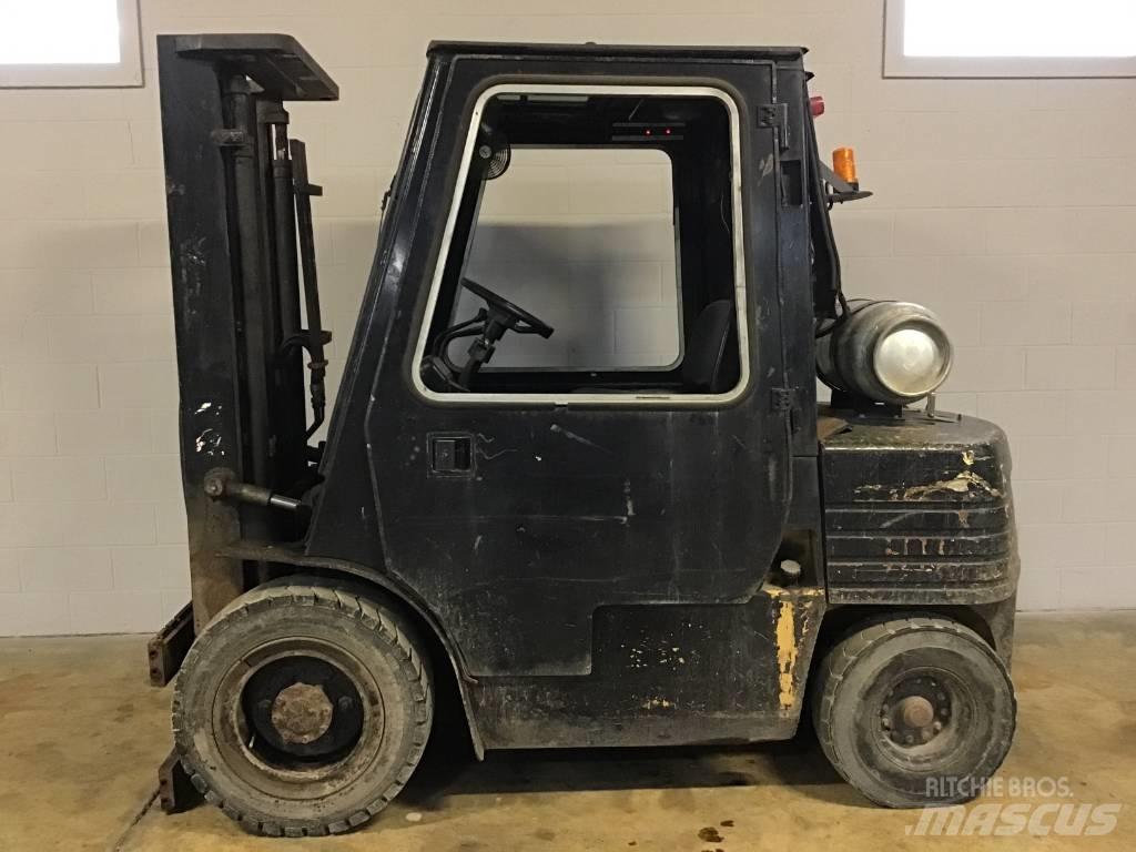 CAT GP 30 Gaffeltrucks - andre