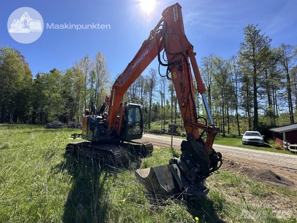 Hitachi ZX 135 US-6 Gravemaskiner på larvebånd