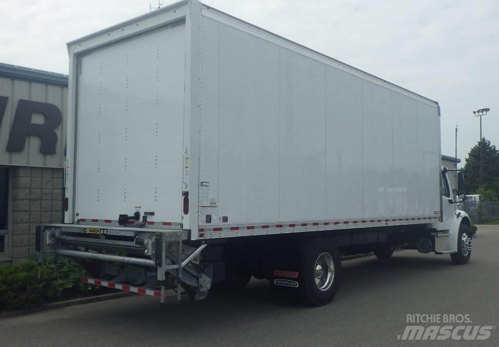 Freightliner M2 106 Fast kasse