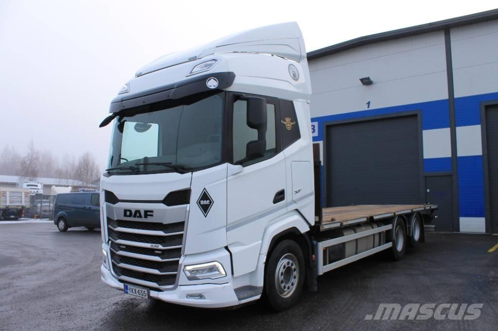 DAF XF 530 FAS Lastbil med lad/Flatbed