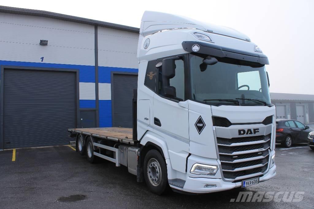 DAF XF 530 FAS Lastbil med lad/Flatbed