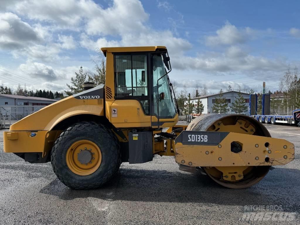 Volvo SD 135 B Enkelt tromle