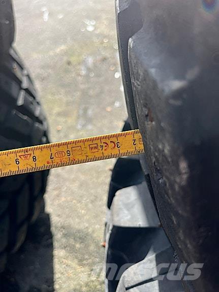  540/65R30 Andet udstyr til vej- og snerydning