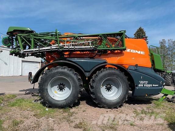 Amazone UX11201 Selvkørende sprøjter