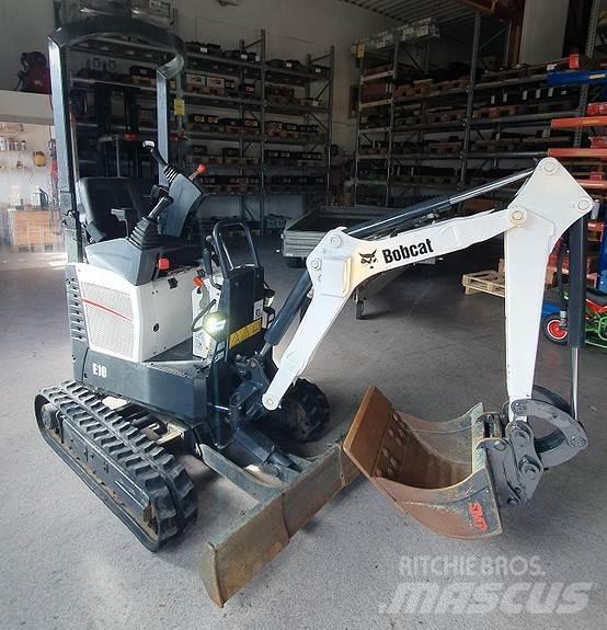 Bobcat E10 Gravemaskiner på larvebånd