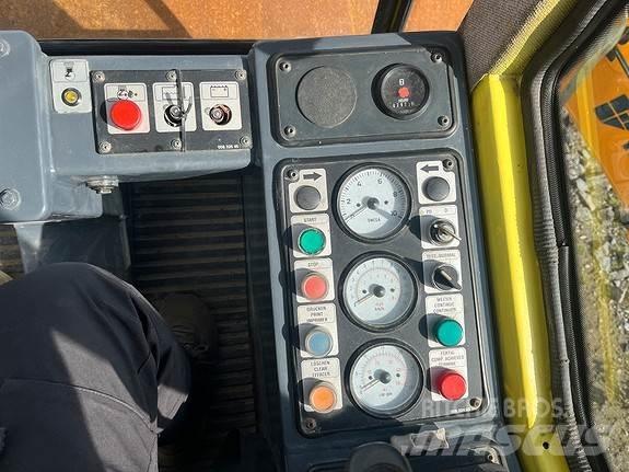 Bomag BW211 D-3 Asfaltudlæggere
