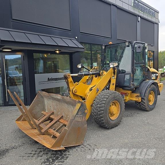 CAT 906H Læssemaskiner på hjul
