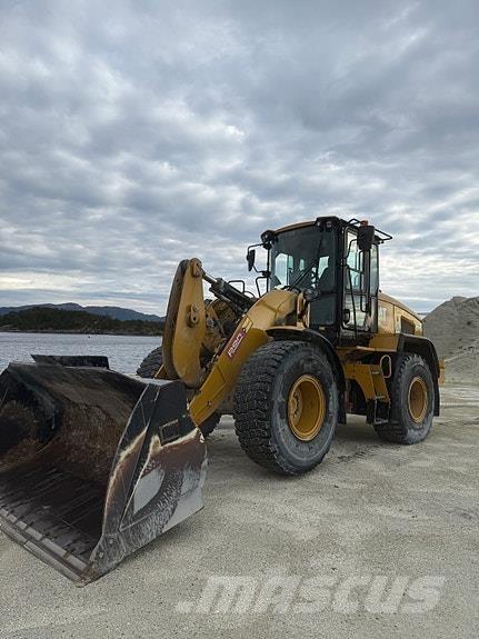 CAT 930M Læssemaskiner på hjul