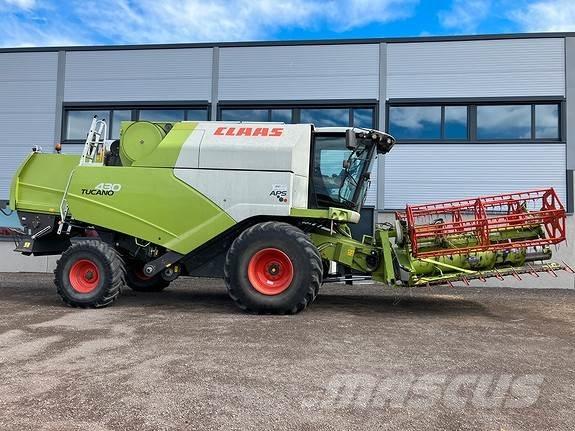 CLAAS Tucano 430 Mejetærskere