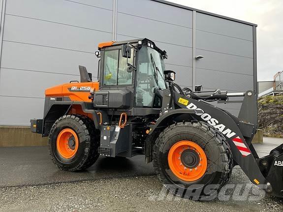Doosan DL250-7 Læssemaskiner på hjul