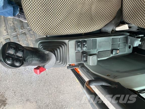 Doosan DX235LC-5 Gravemaskiner på larvebånd