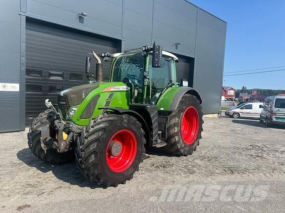 Fendt 724 VARIO Traktorer