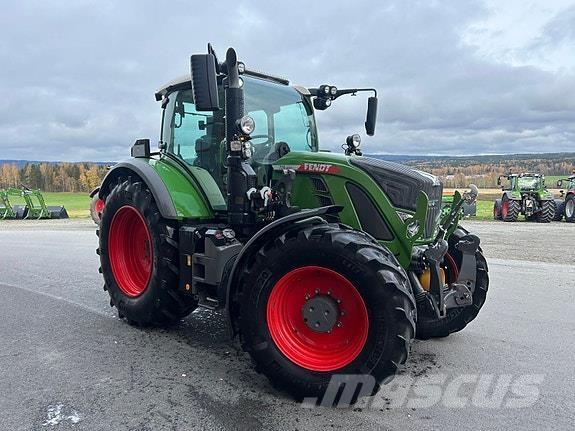 Fendt 724 VARIO Traktorer