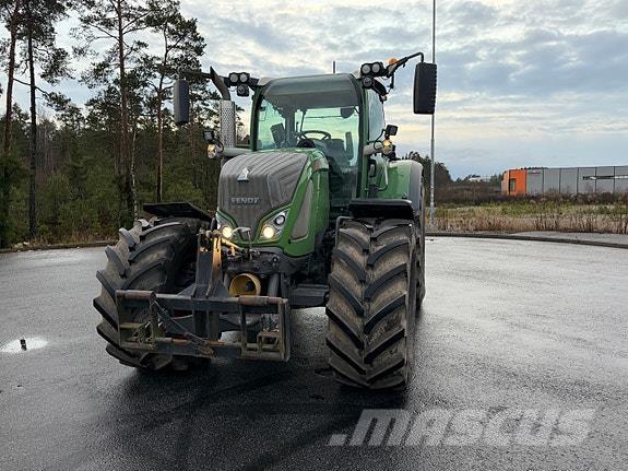 Fendt 724S4 Traktorer