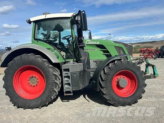 Fendt 828 Vario Traktorer
