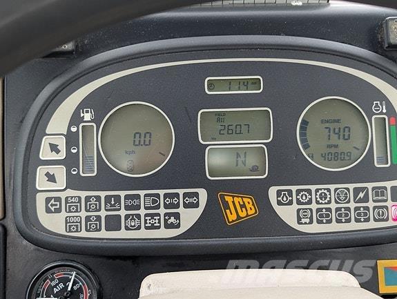 JCB 2135 4WS Traktorer