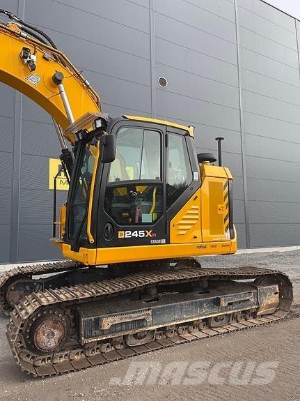 JCB 245XRL SV Gravemaskiner på larvebånd