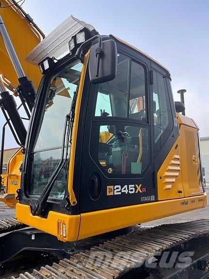 JCB 245XRL SV Gravemaskiner på larvebånd