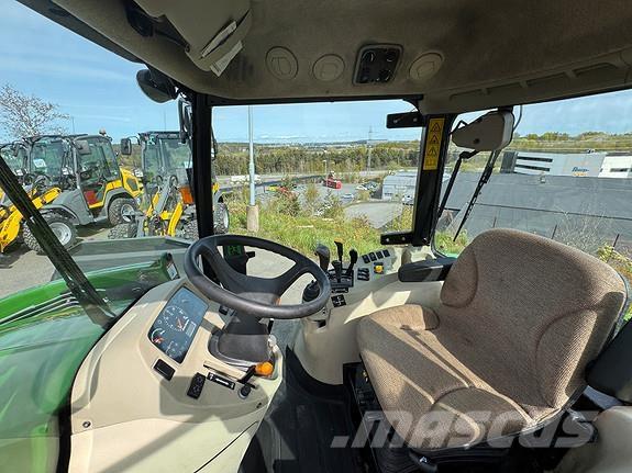 John Deere 3720 Traktorer