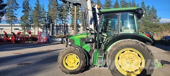 John Deere 5100R Traktorer