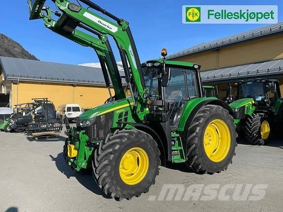 John Deere 6120M Traktorer