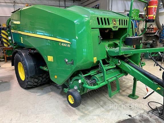 John Deere C441R Rundballe-pressere