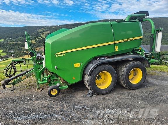 John Deere C441R Rundballe-pressere