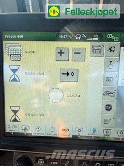 John Deere F440R Rundballe-pressere