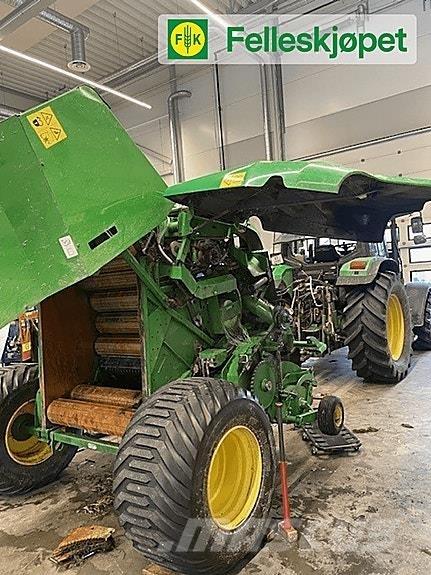 John Deere F441 Rundballe-pressere