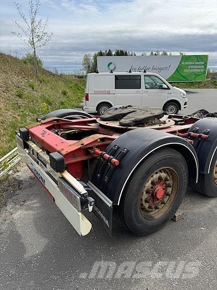 Krone Dolly Andre anhængere