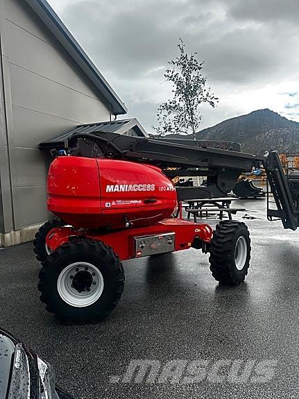 Manitou 160 Atj + 3 Andre lifte og platforme