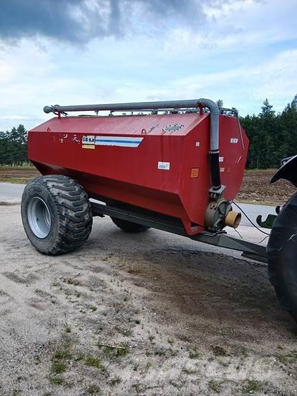 Moi GB-8 Mineralspreder