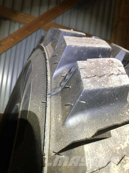 Nokian Hakka TRI Andet udstyr til vej- og snerydning