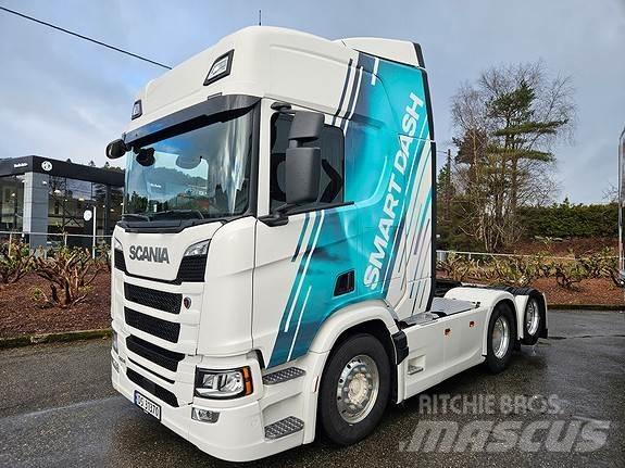 Scania R560 A6x2NB Trækkere