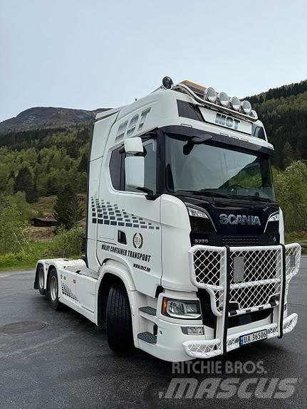 Scania S730 6x2 Trækkere