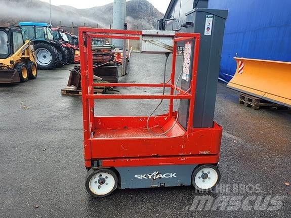 SkyJack SJ16 Andre lifte og platforme