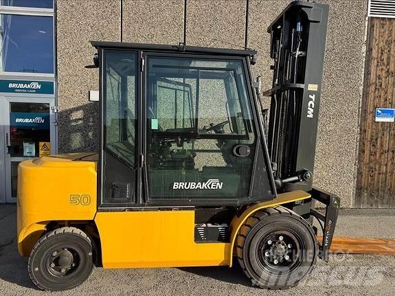 TCM FD50 Diesel gaffeltrucks