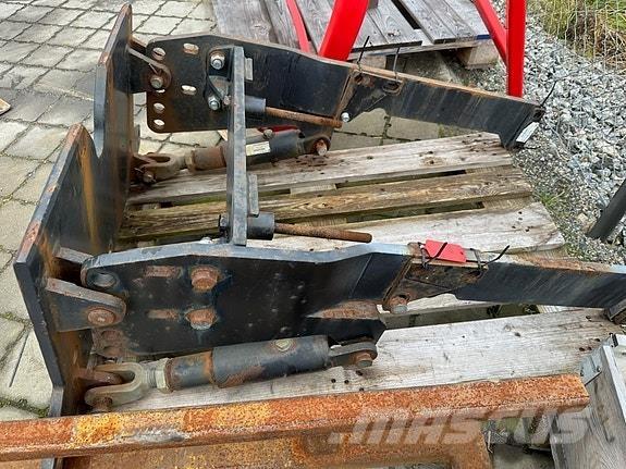 Tellefsdal  Andet udstyr til vej- og snerydning