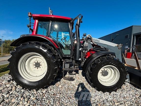 Valtra N123H Traktorer