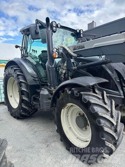 Valtra N134 Active Traktorer