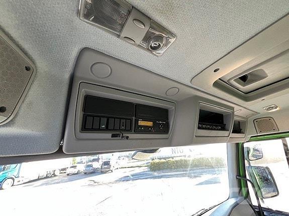 Volvo FE 320 -6x2 Andre lastbiler