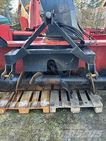  Westbjörn 2450 Sneslynger